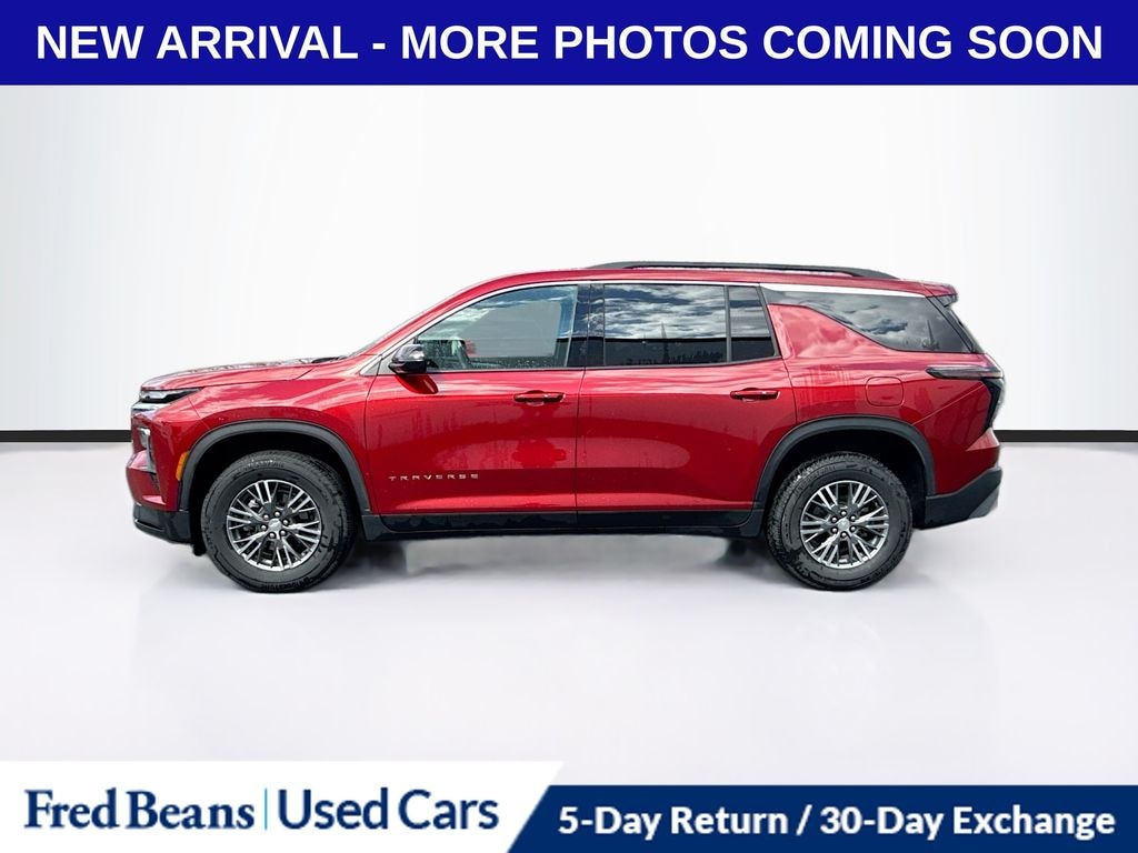 Used 2026 Chevrolet Traverse LT SUV