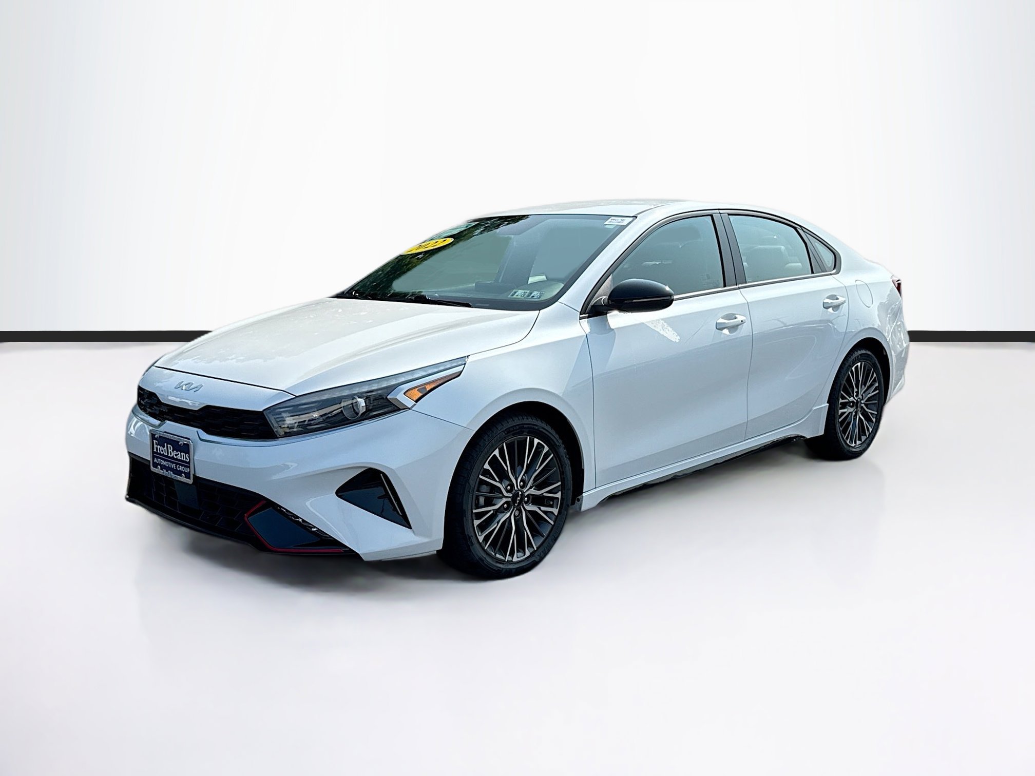 2022 Kia Forte GT-Line photo 3