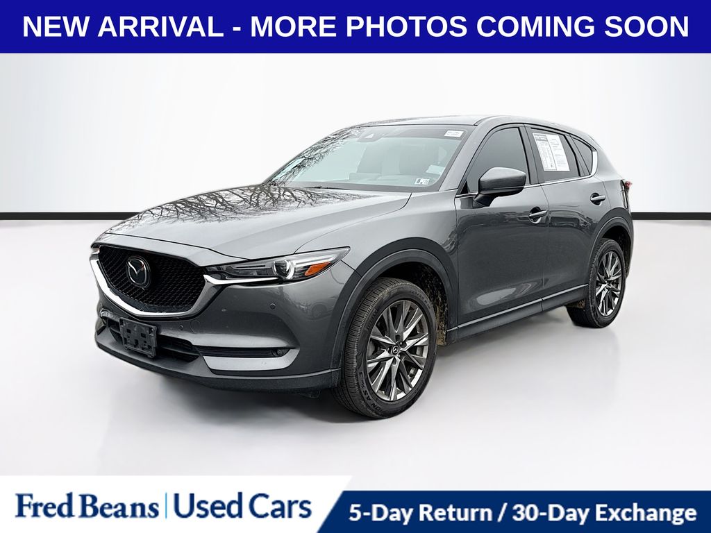 2021 Mazda CX-5 Signature photo 3