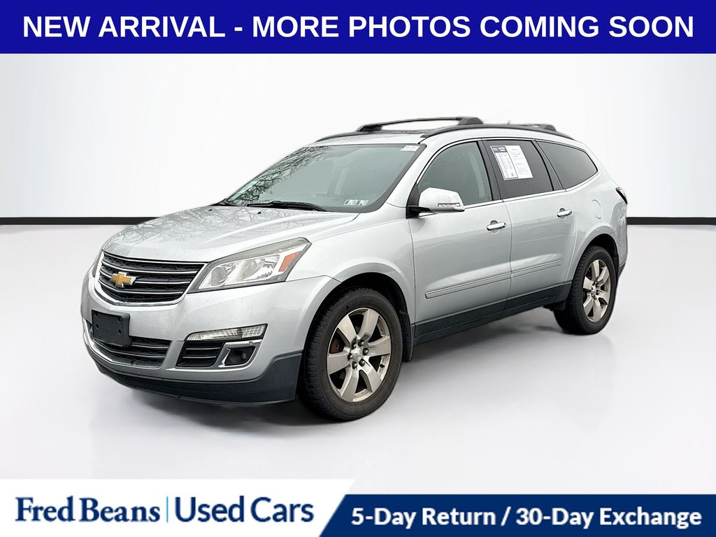 2015 Chevrolet Traverse LTZ photo 3