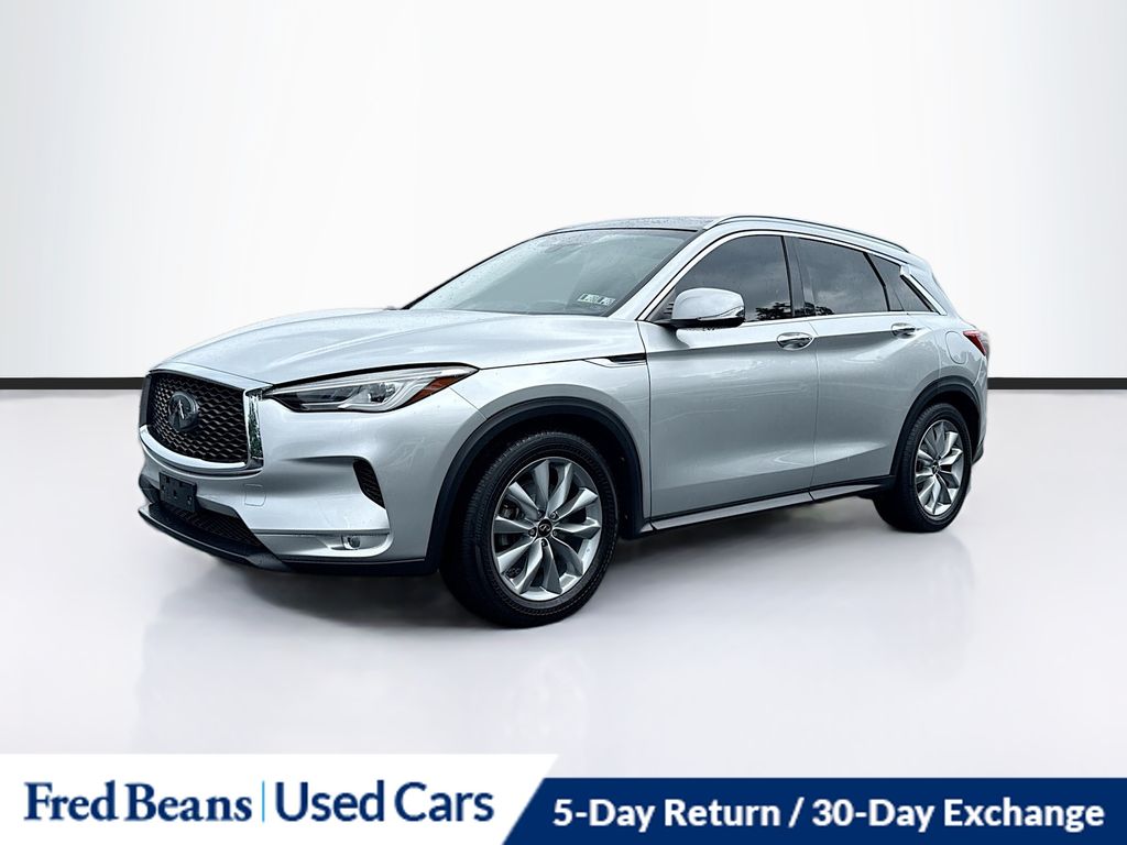 2020 Infiniti QX50 Luxe photo 3