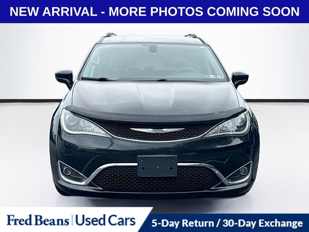 Used 2019 Chrysler Pacifica Touring L Van Passenger Van