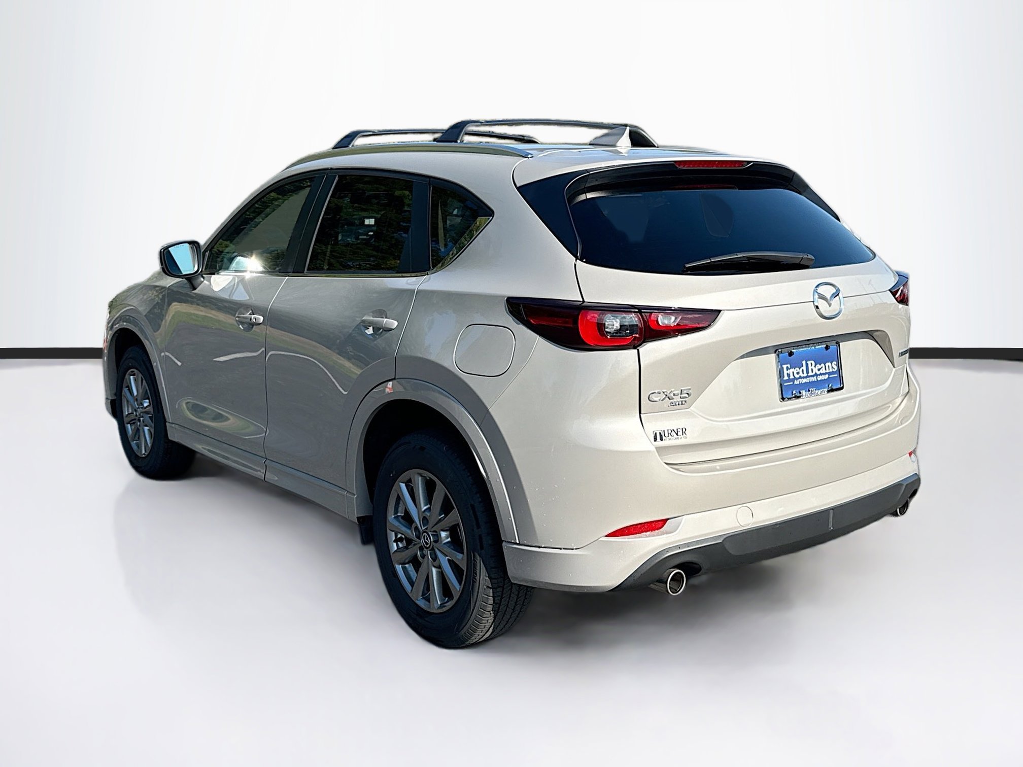 2024 Mazda CX-5 2.5 S Preferred photo 4