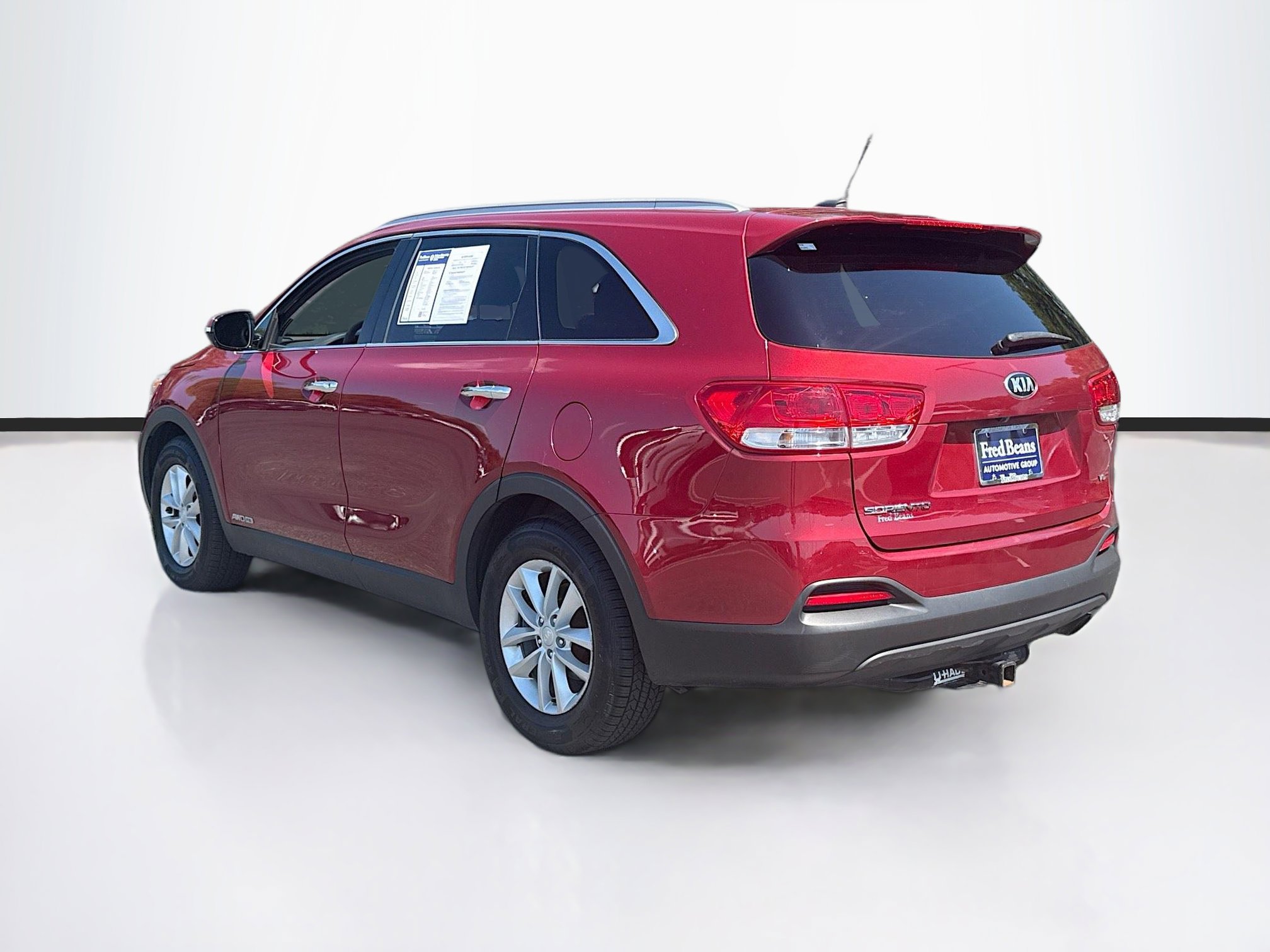 2018 Kia Sorento LX photo 2