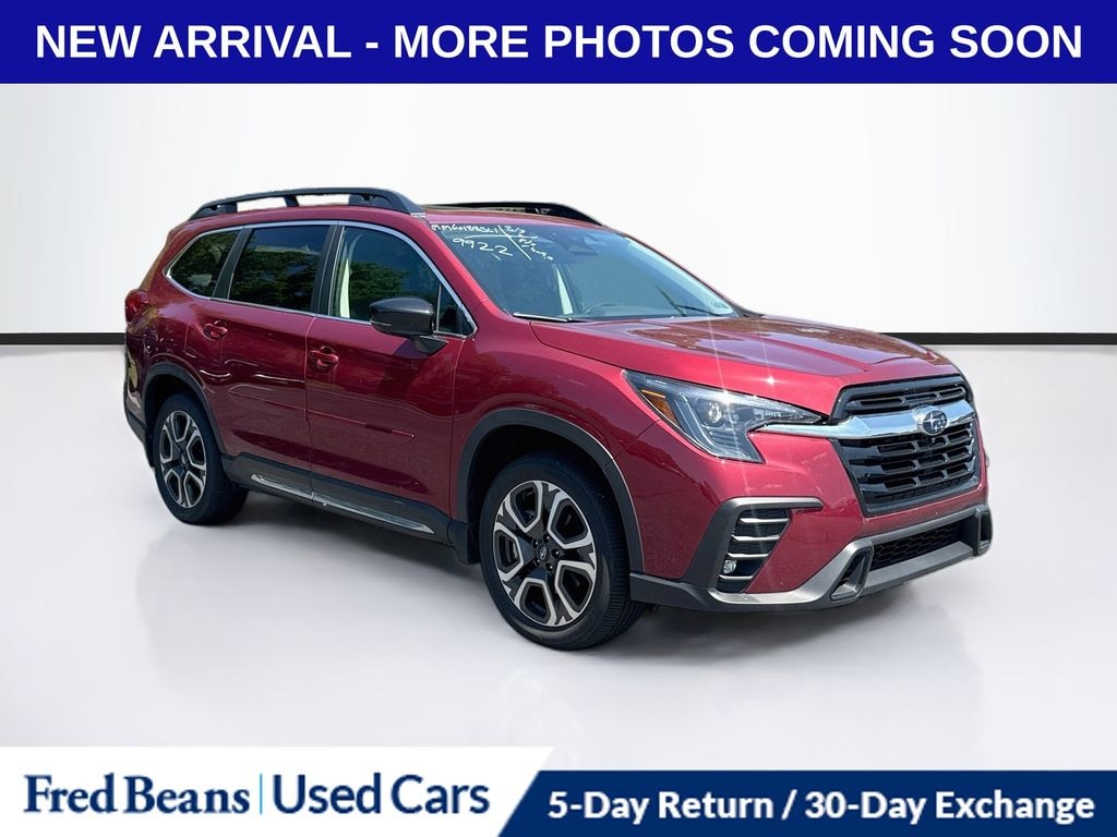 Used 2025 Subaru Ascent Limited 7-Passenger SUV