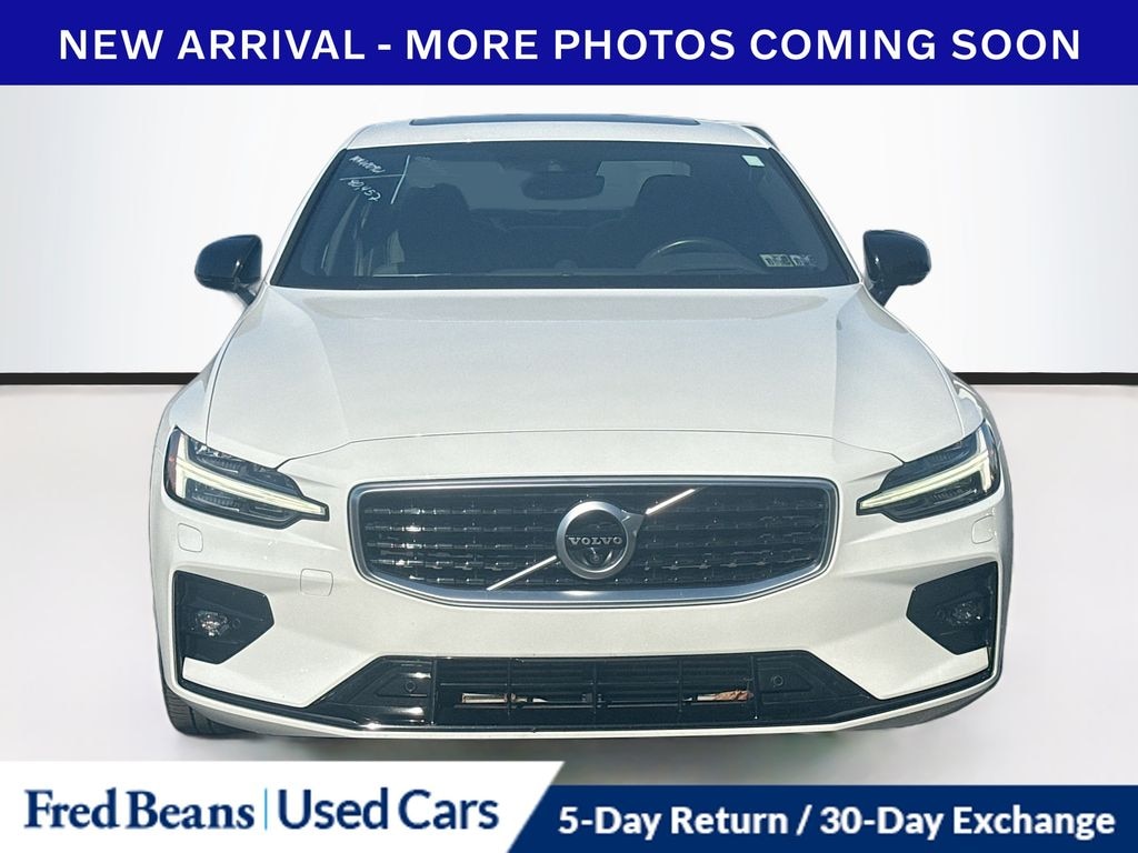 Used 2019 Volvo S60 T6 R-Design Sedan
