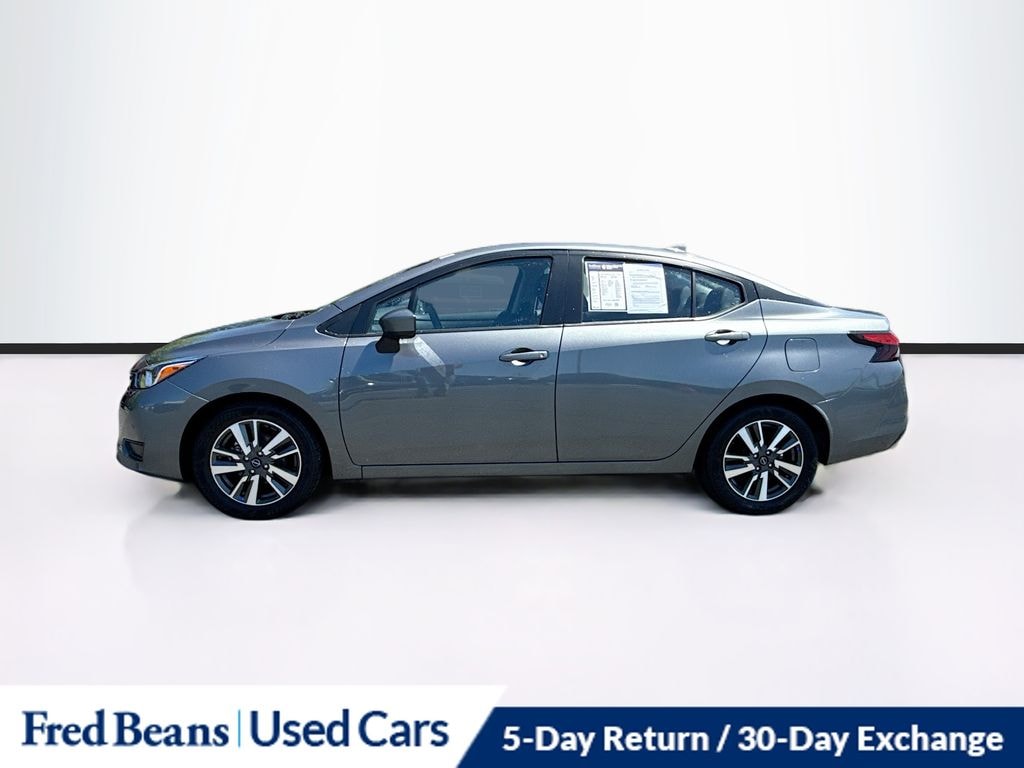 Used 2024 Nissan Versa 1.6 SV Sedan