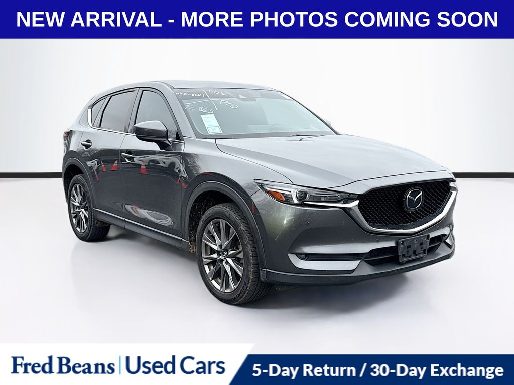 2021 Mazda CX-5 Signature's photo