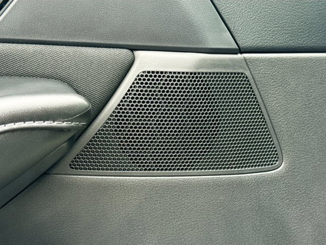 2025 Mazda CX-30 S - Photo 18