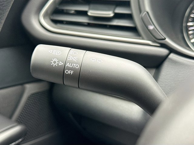 2025 Mazda CX-30 S - Photo 35