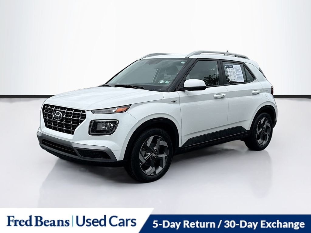 Used 2024 Hyundai Venue SEL SUV