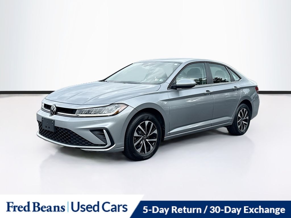 Used 2025 Volkswagen Jetta 1.5T S Sedan