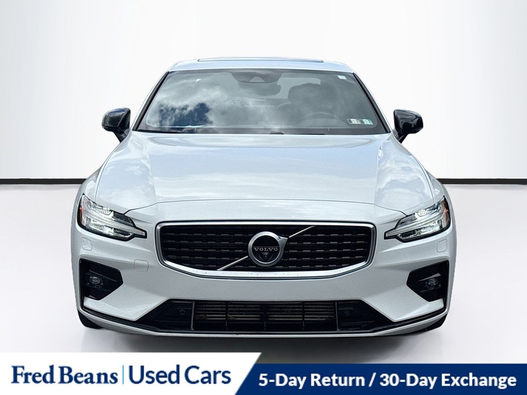 Used 2019 Volvo S60 T6 R-Design Sedan