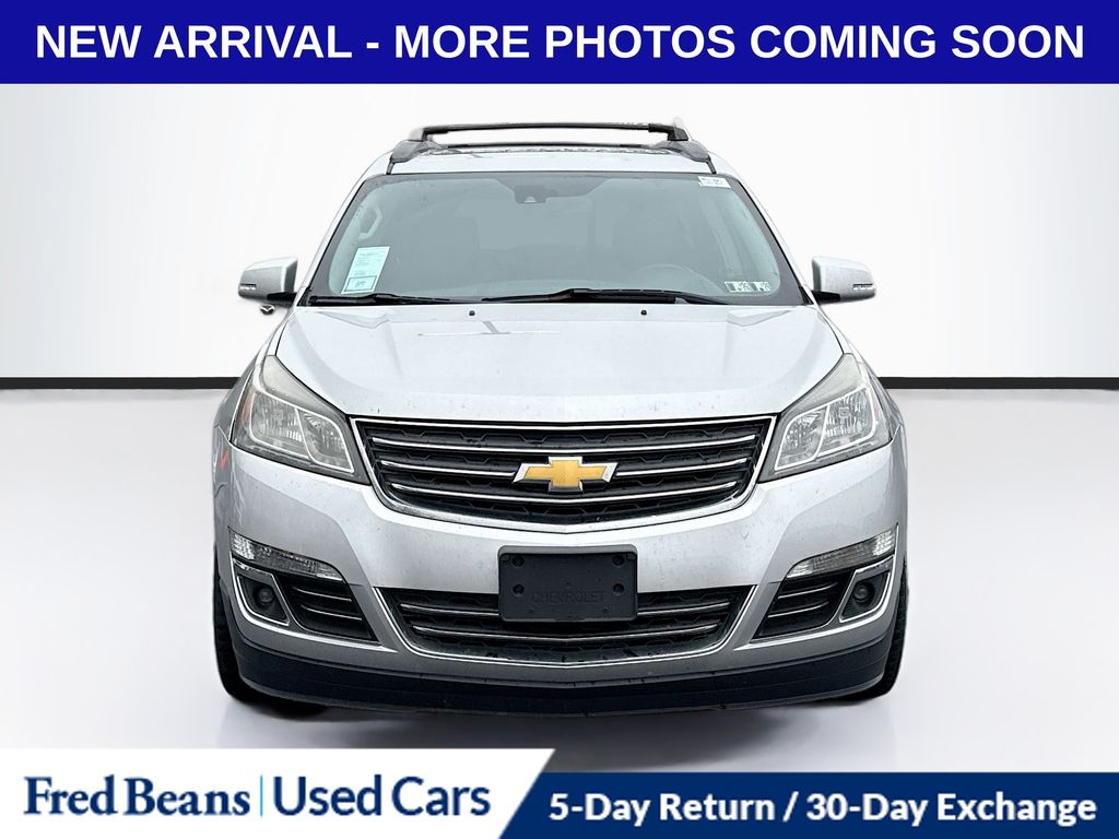 2015 Chevrolet Traverse LTZ photo 2
