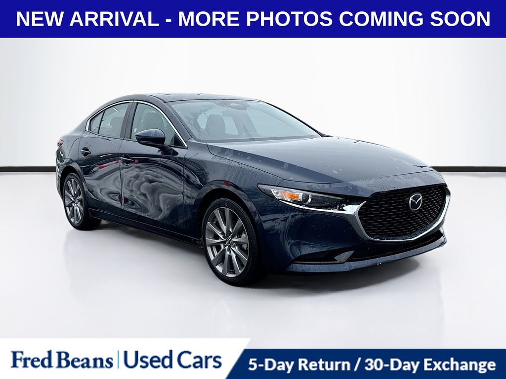 2025 Mazda Mazda3 Preferred's photo