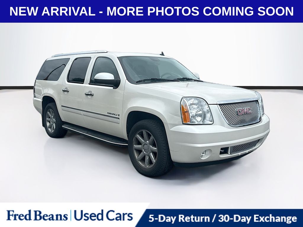 2009 GMC Yukon Denali AWD's photo