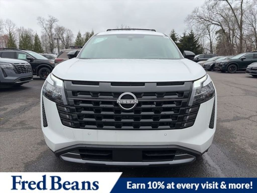 New 2026 Nissan Pathfinder Platinum SUV