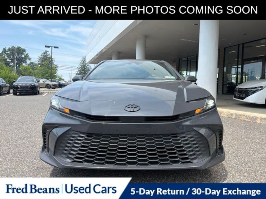 Used 2025 Toyota Camry SE Sedan