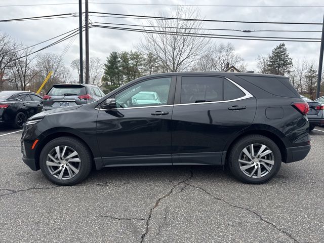 2022 Chevrolet Equinox LT photo 4