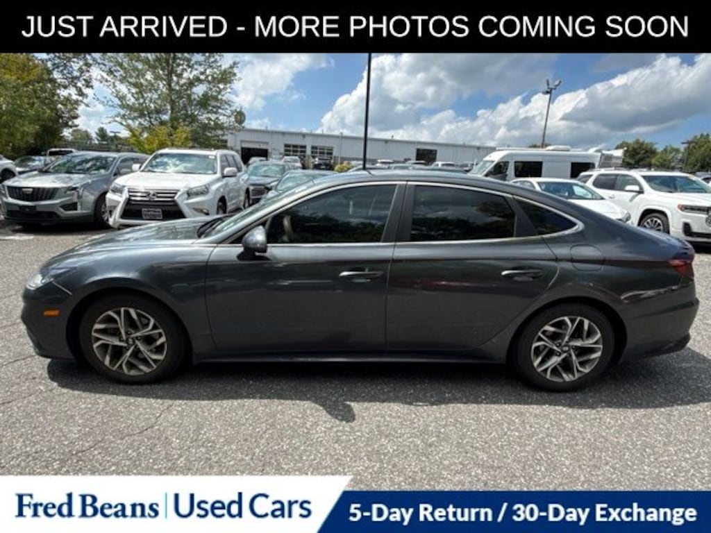 Used 2022 Hyundai Sonata SEL Sedan