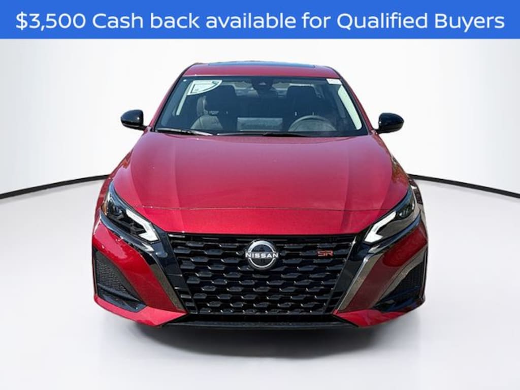 New 2025 Nissan Altima SR Sedan