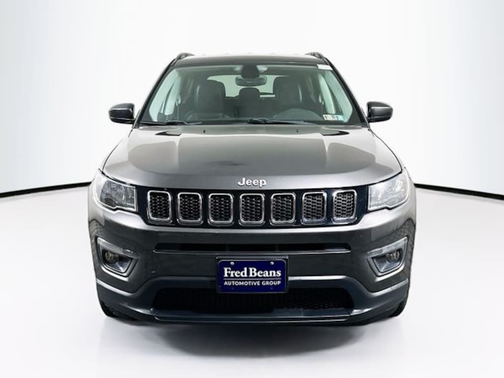 Used 2018 Jeep Compass Latitude SUV