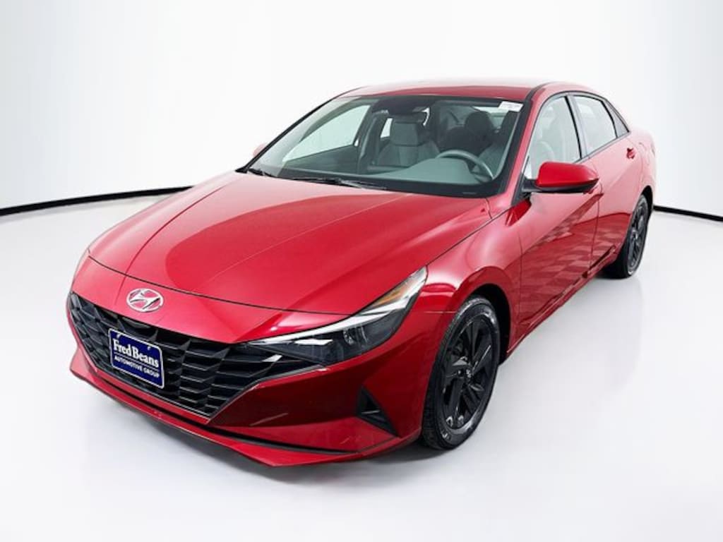 Used 2023 Hyundai Elantra SEL Sedan