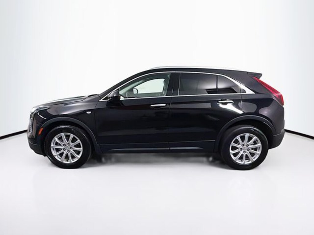 Used 2023 CADILLAC XT4 Luxury SUV