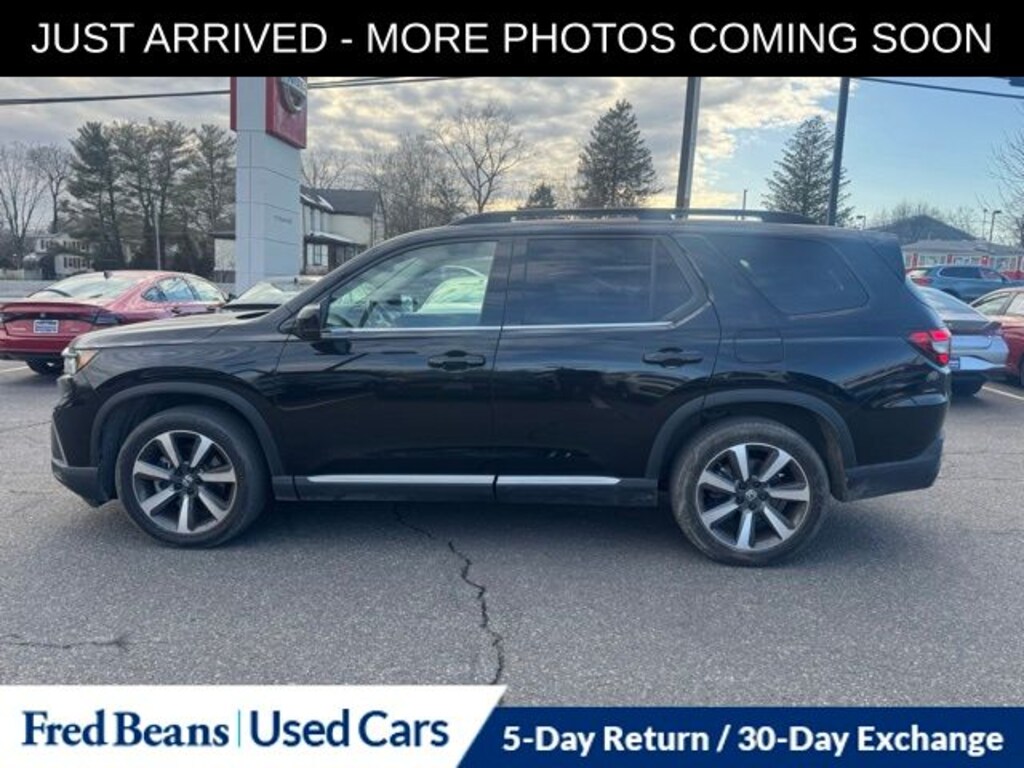 Used 2023 Honda Pilot Touring SUV