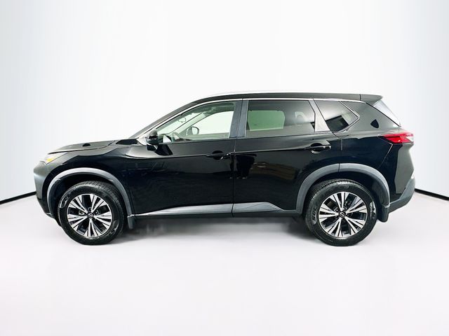 2022 Nissan Rogue SV photo 2