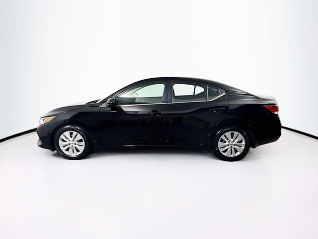 2022 Nissan Sentra S photo 2