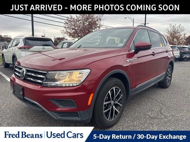 2021 Volkswagen Tiguan SE photo 3