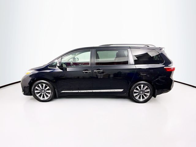 2019 Toyota Sienna Limited Premium photo 4