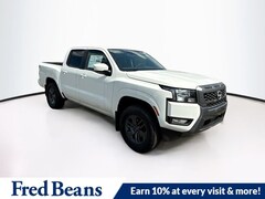 2025 Nissan Frontier SV Truck Crew Cab