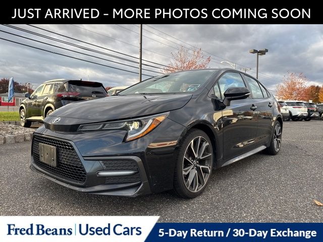 2020 Toyota Corolla SE photo 3