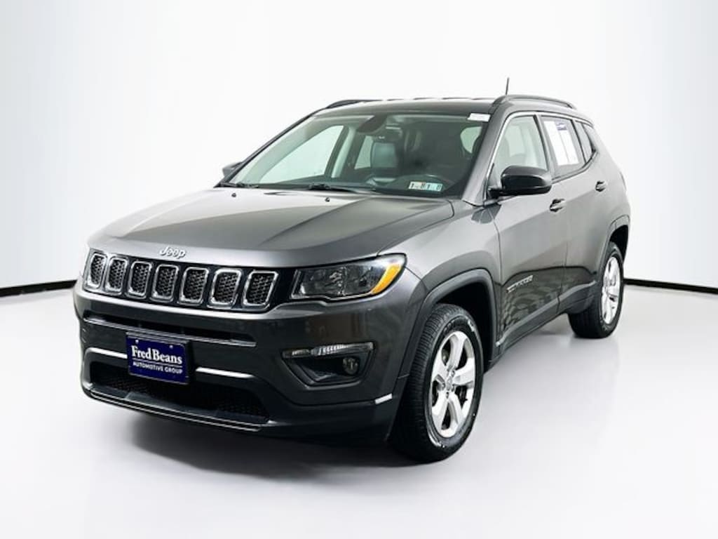 Used 2018 Jeep Compass Latitude SUV