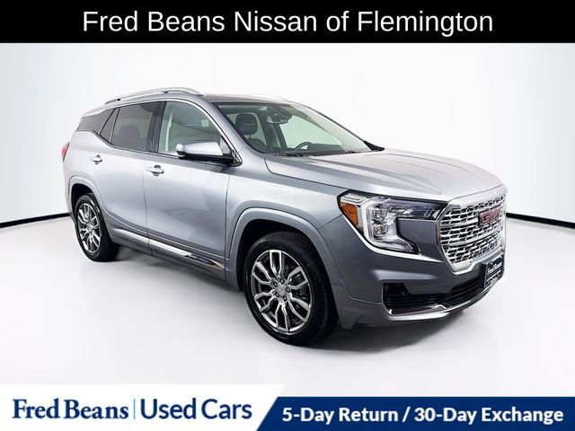 2023 GMC Terrain Denali AWD's photo