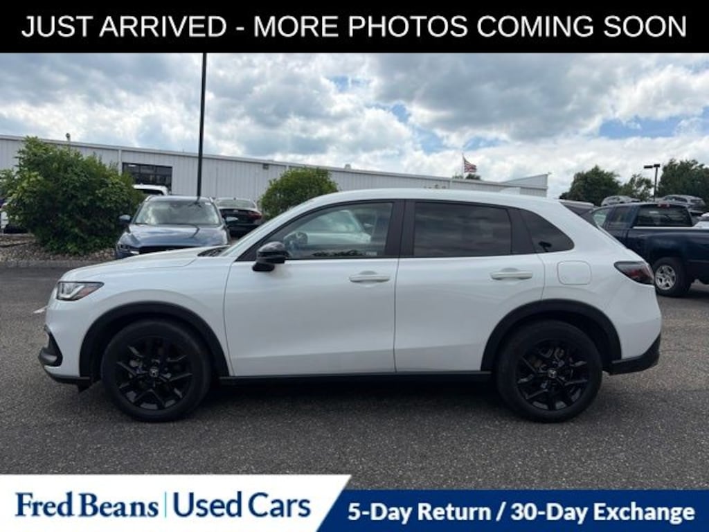 Used 2023 Honda HR-V Sport SUV