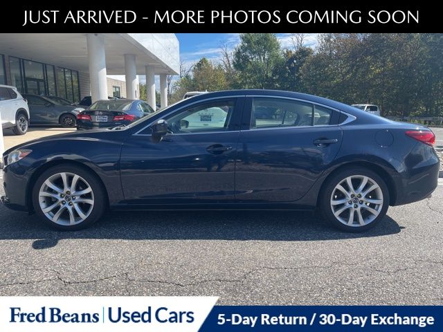 2017 Mazda Mazda6 Touring photo 4