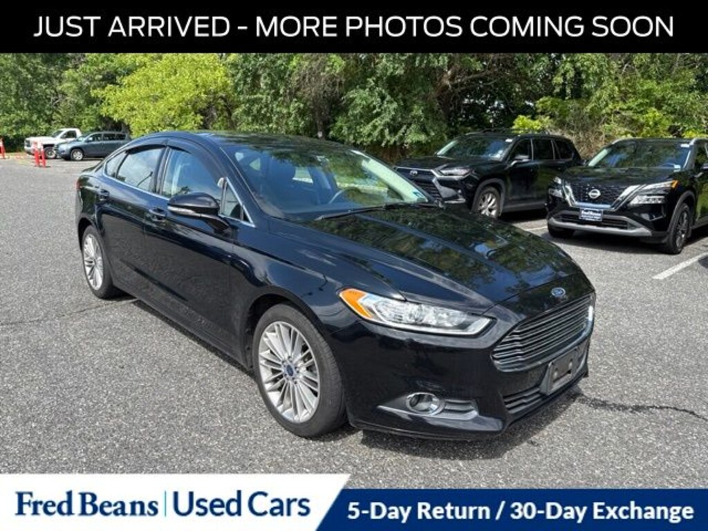Certified 2016 Ford Fusion SE Sedan