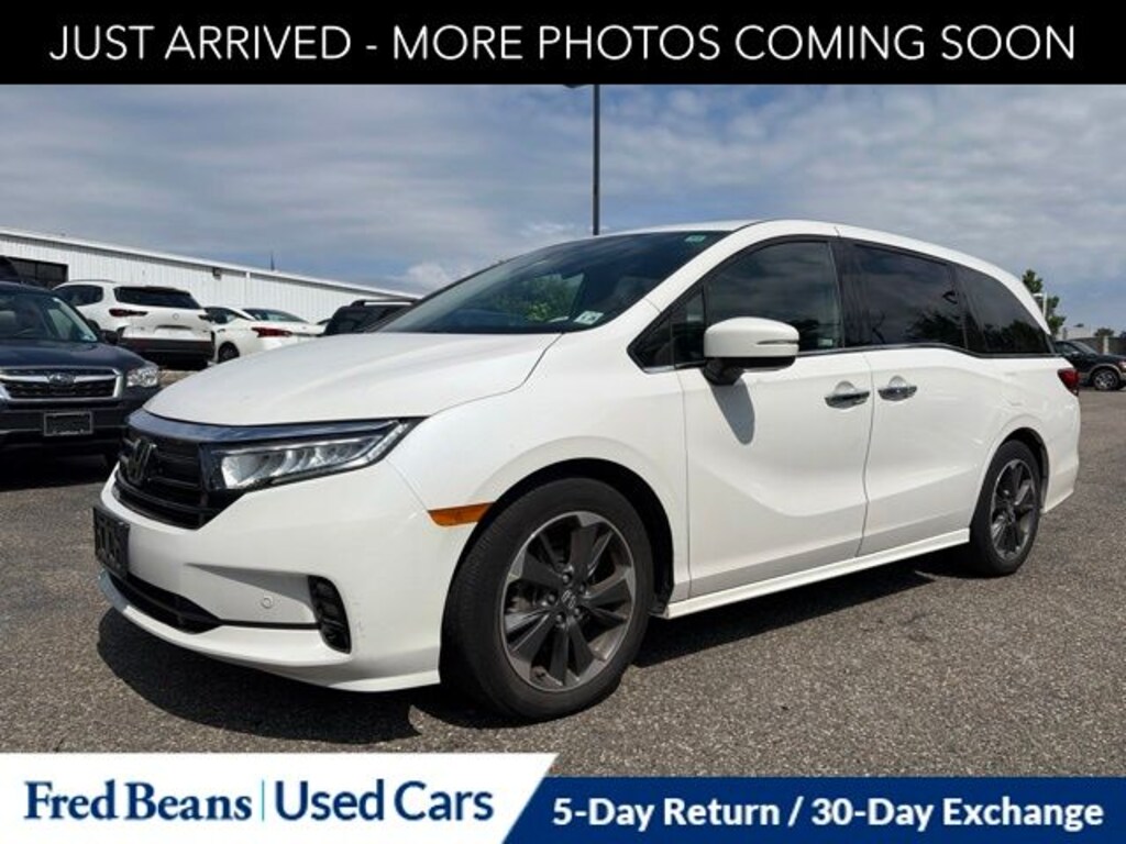 Certified 2023 Honda Odyssey Elite Van
