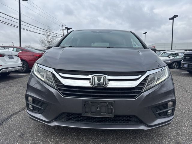 2018 Honda Odyssey EX photo 2
