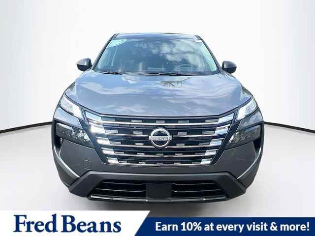 2026 Nissan Rogue S photo 2