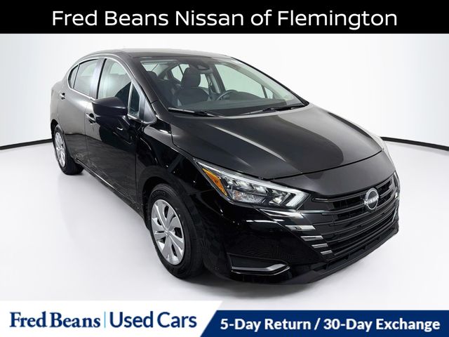 2025 Nissan Versa