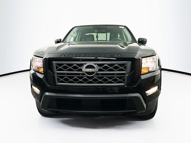 2023 Nissan Frontier SV photo 2