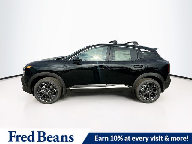 2026 Nissan Kicks SR photo 3