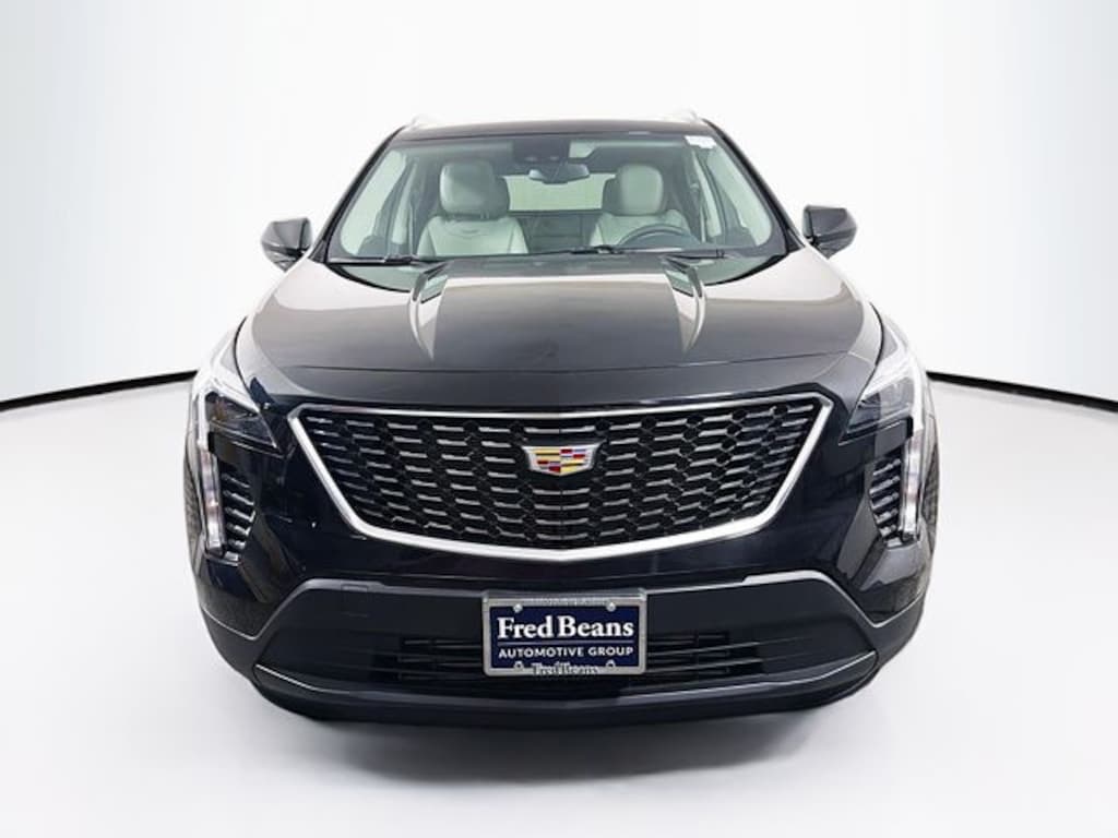 Used 2023 CADILLAC XT4 Luxury SUV