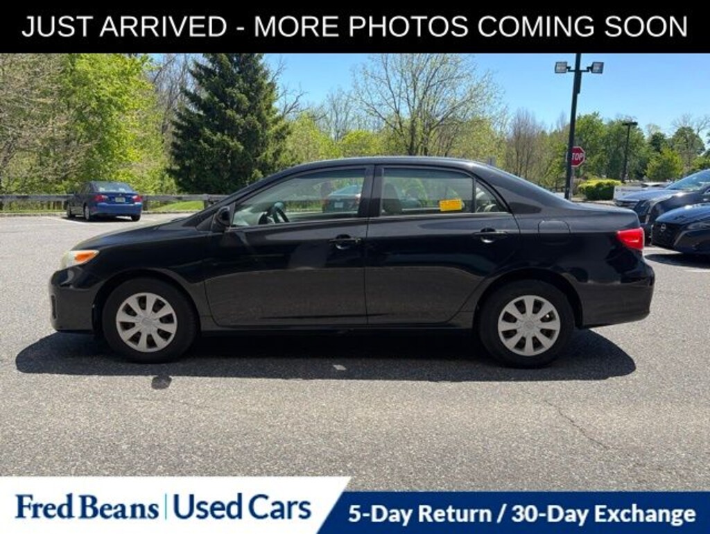 Used 2011 Toyota Corolla LE Sedan