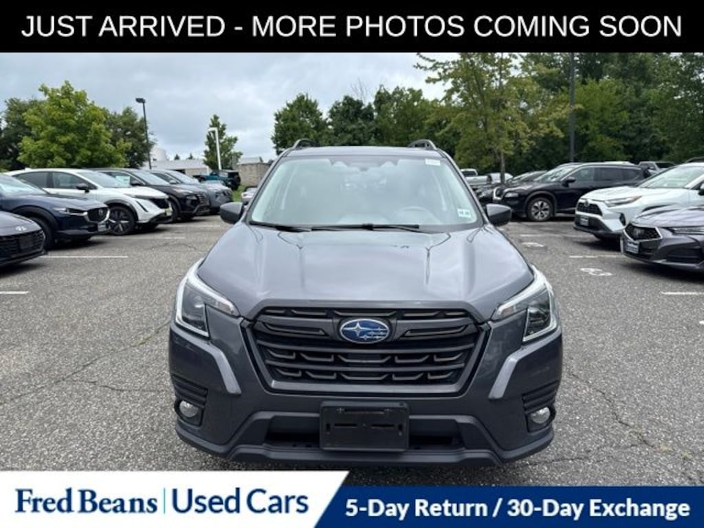 Used 2023 Subaru Forester Premium SUV