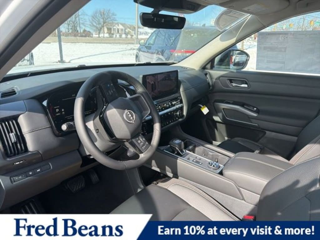 New 2026 Nissan Pathfinder SL SUV